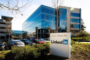 LinkedIn : 8 conseils pour attirer l’attention des…
