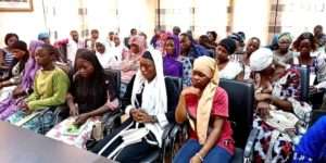 L insertion des jeunes filles sur le plan professionnel.