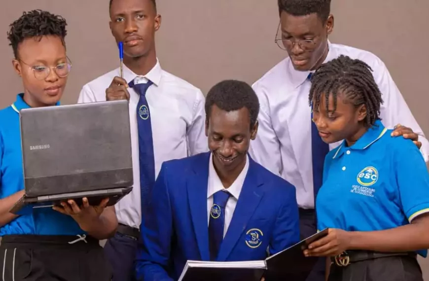 Formation à l'école supérieure de commerce