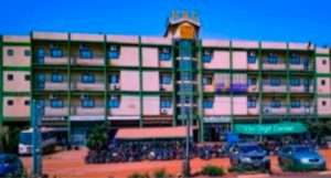 Formation à l’École Supérieure de Commerce : un…