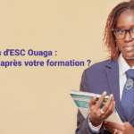 Étudiante de l’ESC Ouaga présentant les débouchés d'ESC Ouaga après une formation en commerce et management