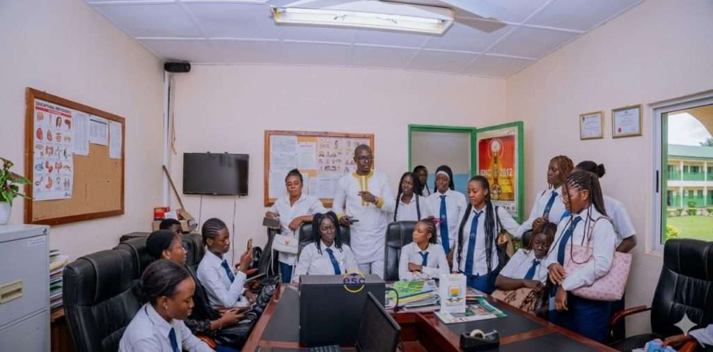 ecole superieure de commerce