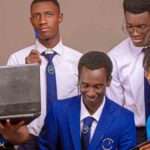 Étudiants de ESC en formation dans une école de commerce spécialisée dans le management et le leadership des futurs professionnels.